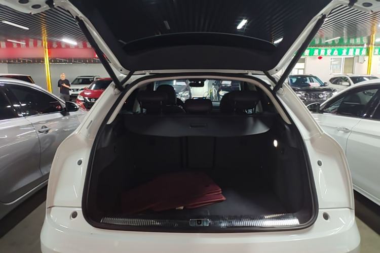 Used Audi Q3 2016 35 TFSI Fashion Model Trunk