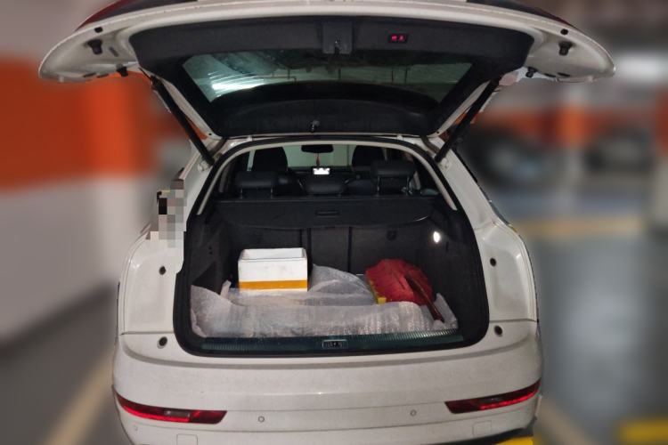 Used Audi Q3 2016 35 TFSI Style Edition Trunk