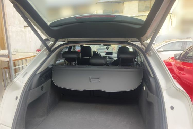 Used Audi Q3 2016 35 TFSI Fashion Model Trunk