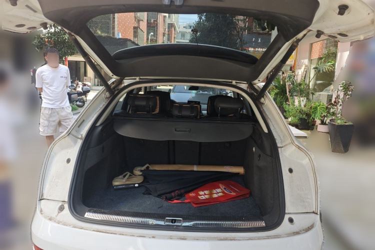 Used Audi Q3 2016 30 TFSI Fashion Model Trunk