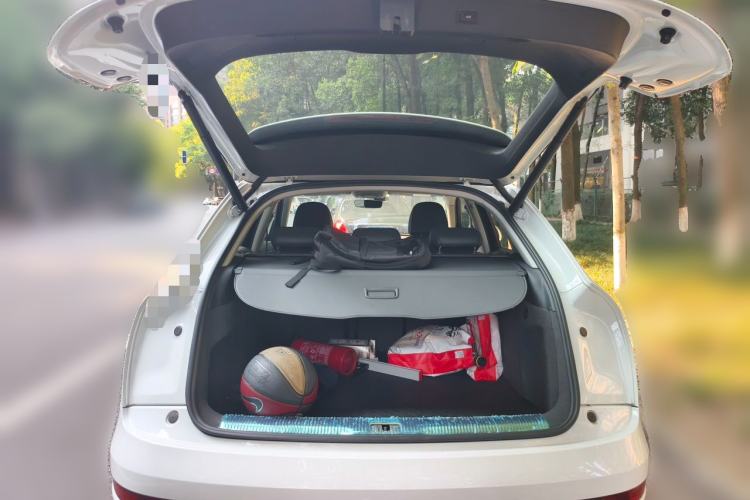 Used Audi Q3 2016 35 TFSI Fashion Model Trunk