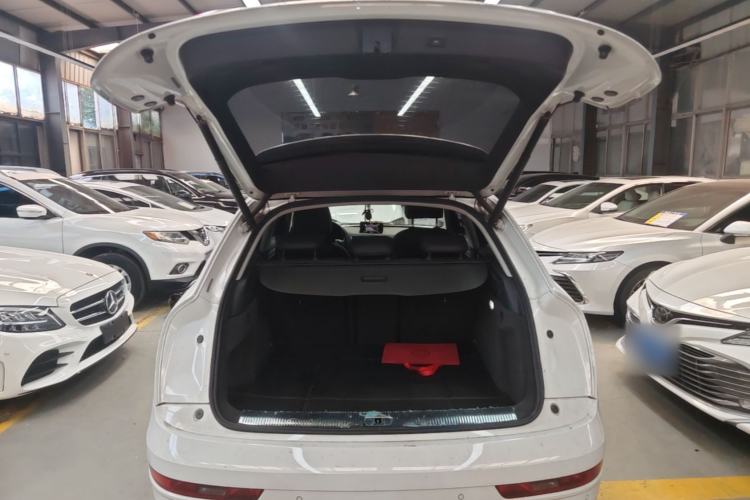 Used Audi Q3 2016 30 TFSI Fashion Model Trunk