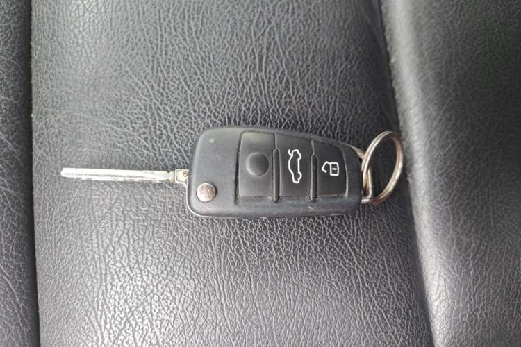 Used Audi Q3 2016 30 TFSI Standard Model Vehicle Key