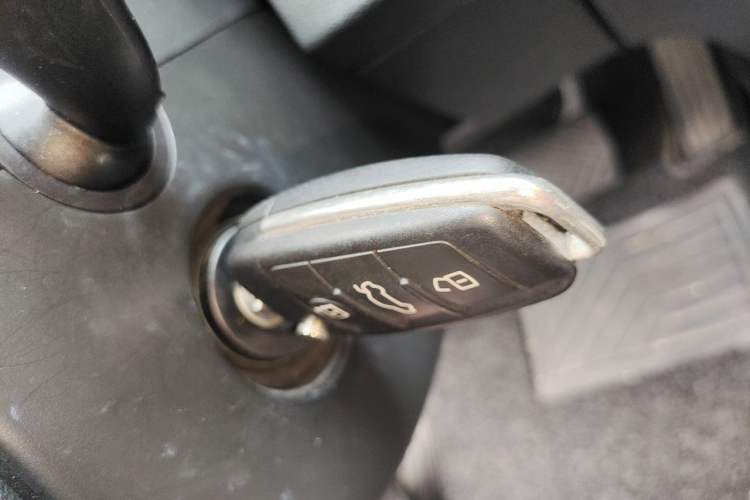Used Audi Q3 2016 30 TFSI Fashion Model Vehicle Key