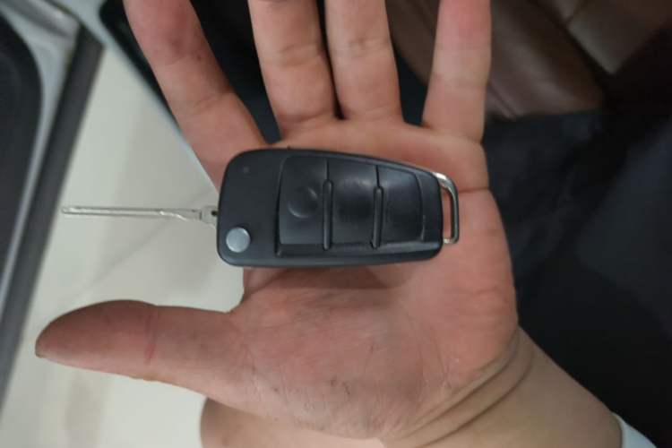 Used Audi Q3 2016 35 TFSI Fashion Model Vehicle Key