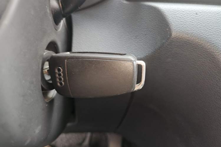 Used Audi Q3 2016 30 TFSI Fashion Model Vehicle Key