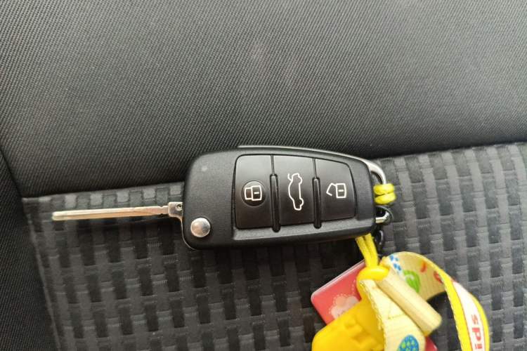 Used Audi Q3 2016 30 TFSI Standard Model Vehicle Key