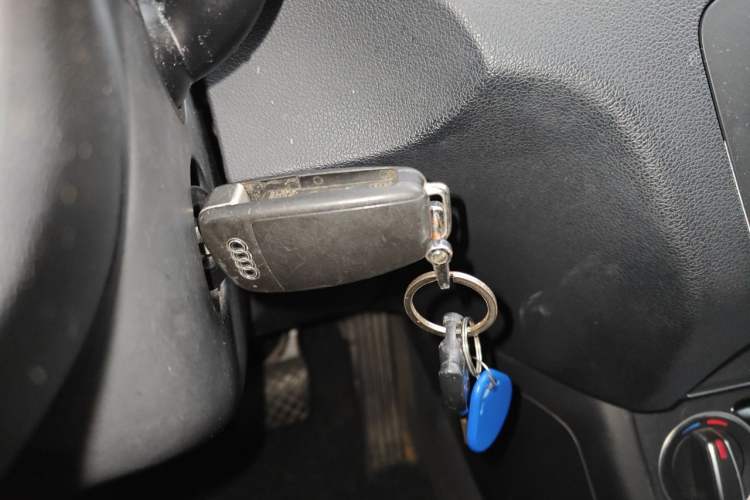Used Audi Q3 2016 30 TFSI Fashion Model Vehicle Key