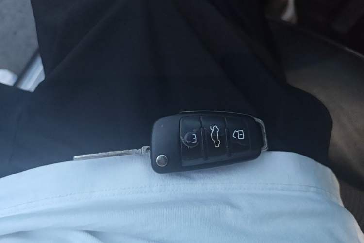 Used Audi Q3 2016 30 TFSI Fashion Model Vehicle Key