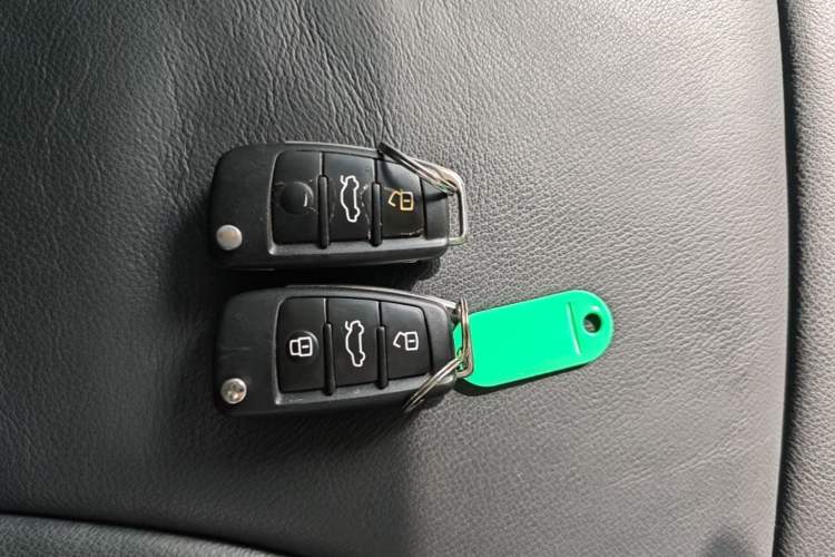 Used Audi Q3 2016 35 TFSI Style Edition Vehicle Key