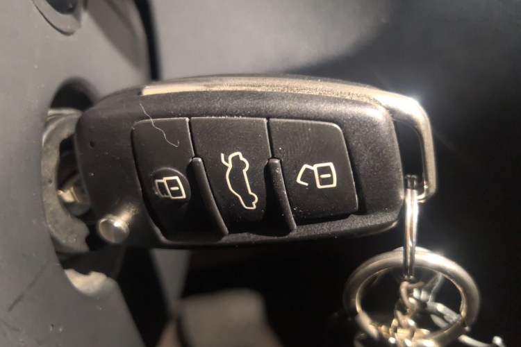 Used Audi Q3 2016 30 TFSI Collector's Edition Comfort Model Vehicle Key