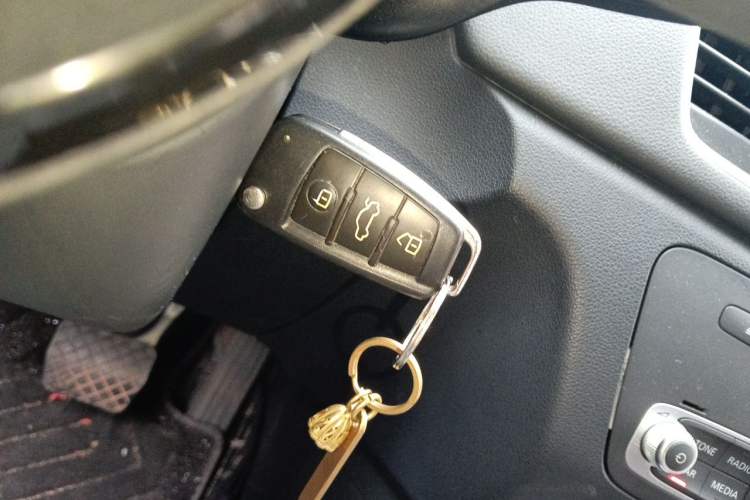 Used Audi Q3 2016 30 TFSI Fashion Model Vehicle Key