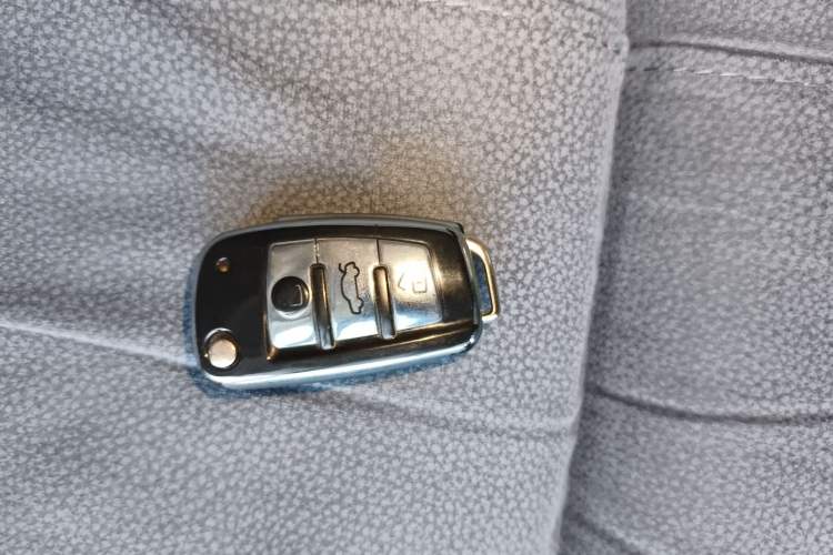 Used Audi Q3 2016 35 TFSI Collection Edition Comfort Model Vehicle Key