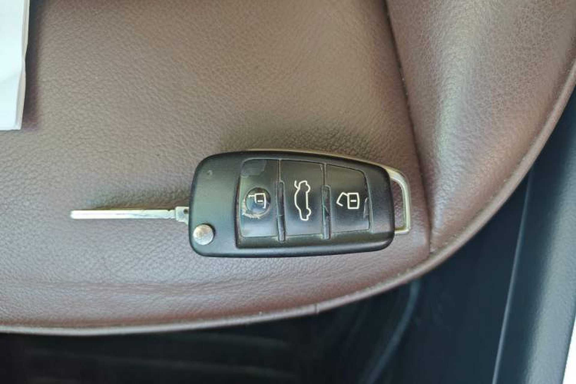 Used Audi Q3 2016 30 TFSI Collector's Edition Comfort Model Vehicle Key