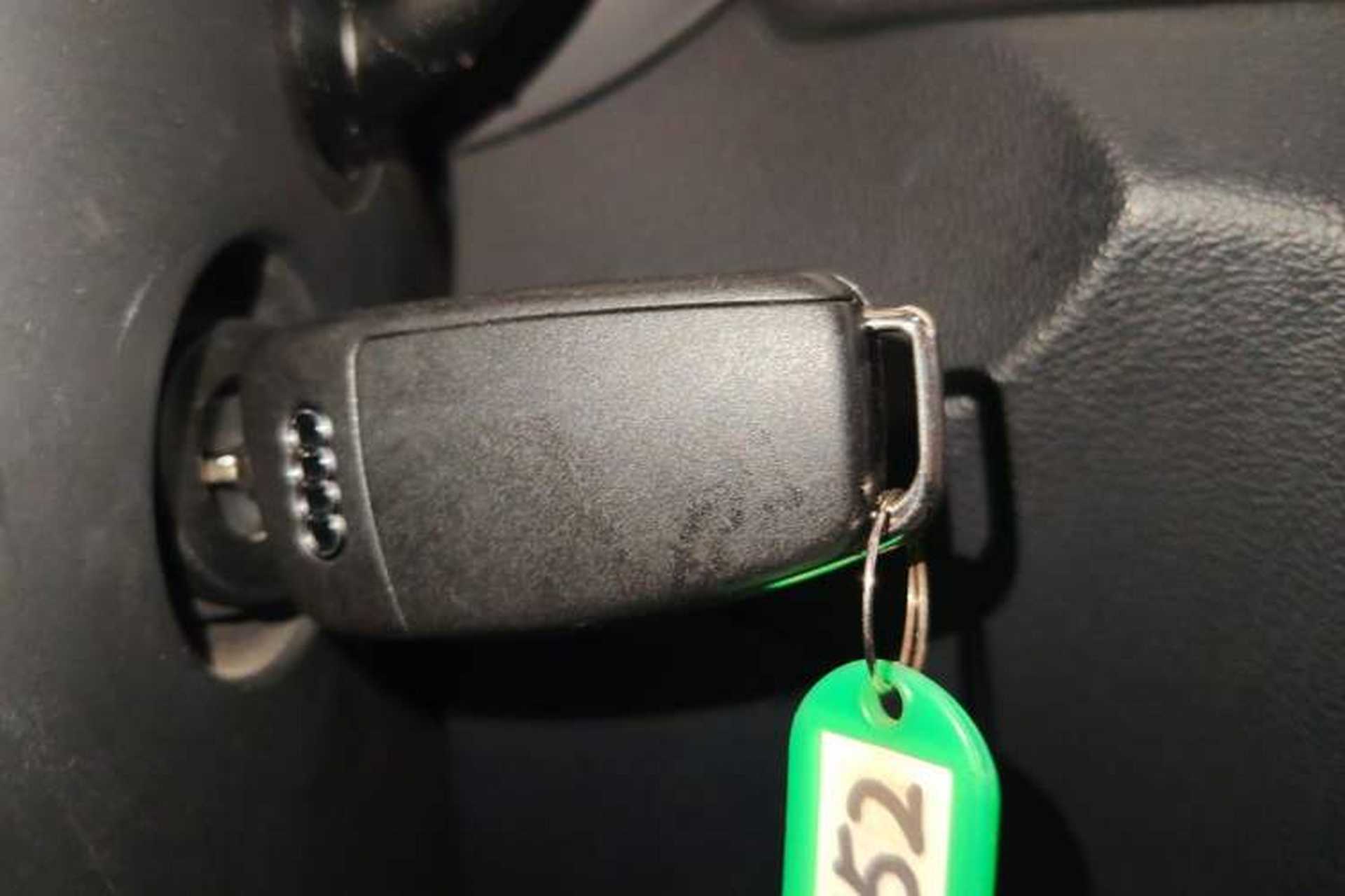 Used Audi Q3 2016 35 TFSI Fashion Model Vehicle Key