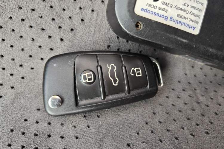 Used Audi Q3 2016 35 TFSI quattro all-wheel drive special edition Vehicle Key