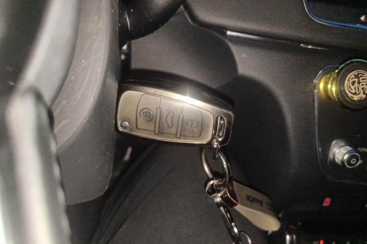 Used Audi Q3 2016 35 TFSI Fashion Model Vehicle Key