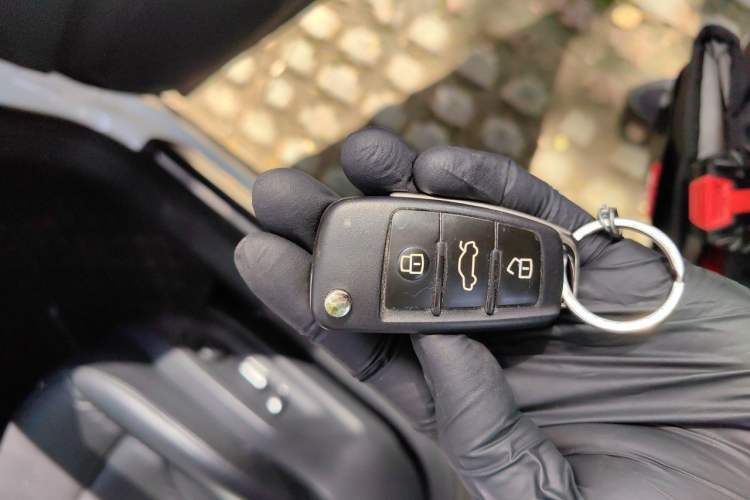 Used Audi Q3 2016 35 TFSI Fashion Model Vehicle Key