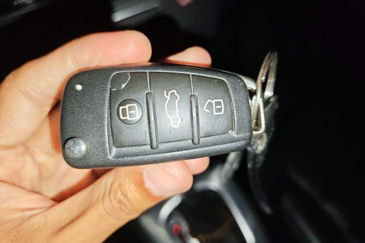 Used Audi Q3 2016 35 TFSI Style Edition Vehicle Key