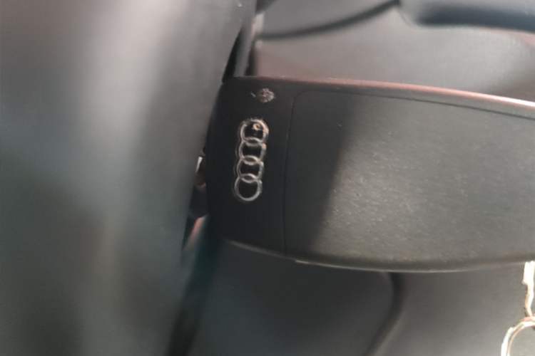 Used Audi Q3 2016 35 TFSI Fashion Model Vehicle Key