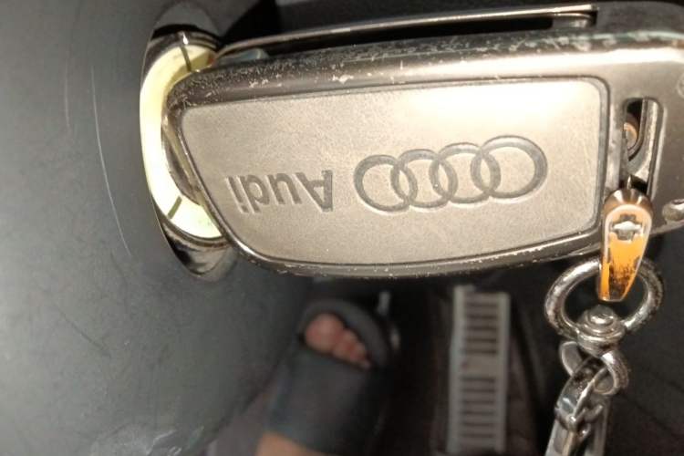 Used Audi Q3 2016 30 TFSI Standard Model Vehicle Key