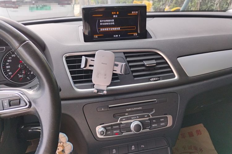 Used Audi Q3 2016 30 TFSI Fashion Model Audio And AC Panel