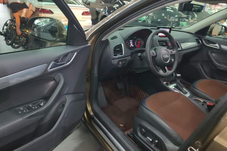 Used Audi Q3 2016 30 TFSI Fashion Model Driver Seat