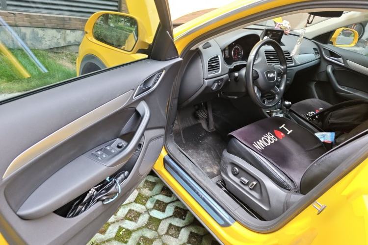 Used Audi Q3 2016 30 TFSI Standard Model Driver Seat