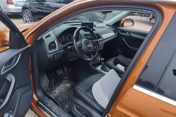Used Audi Q3 2016 35 TFSI Collection Edition Intelligent Model Driver Seat