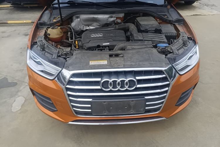 Used Audi Q3 2016 35 TFSI Fashion Model Engine Bay