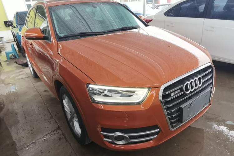 Used Audi Q3 2016 30 TFSI Collector's Edition Comfort Model Front Right 45 Deg