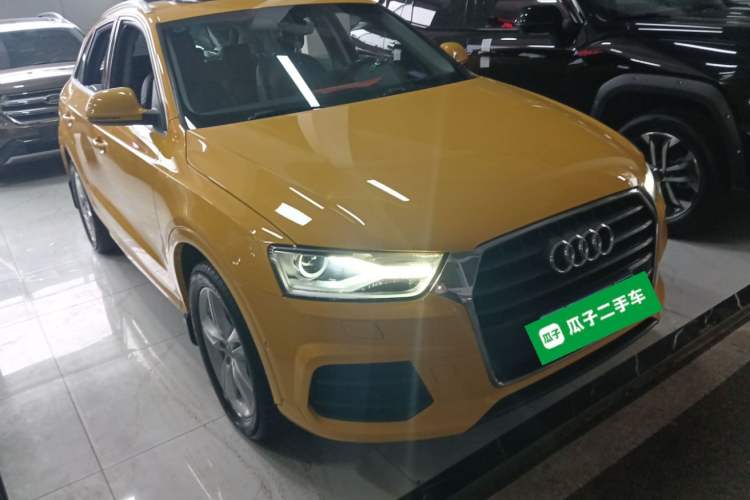 Used Audi Q3 2016 30 TFSI Fashion Model Front Right 45 Deg