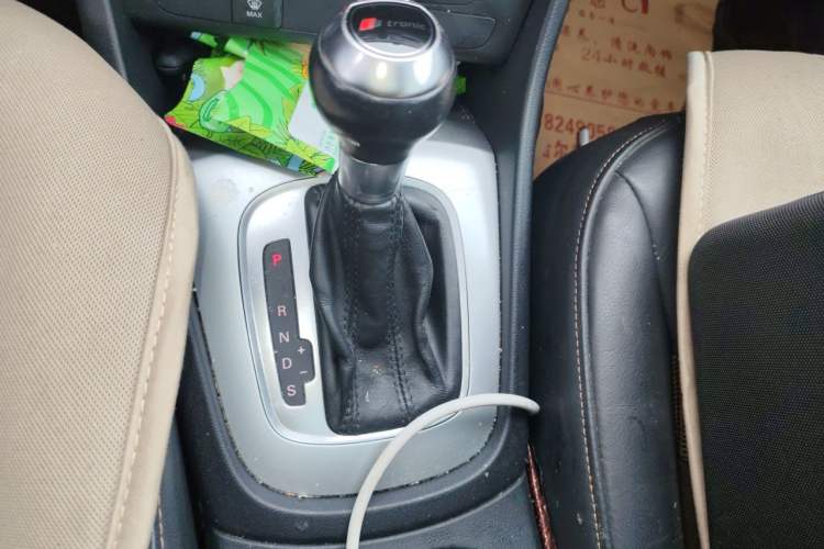 Used Audi Q3 2016 30 TFSI Standard Model Gear Lever