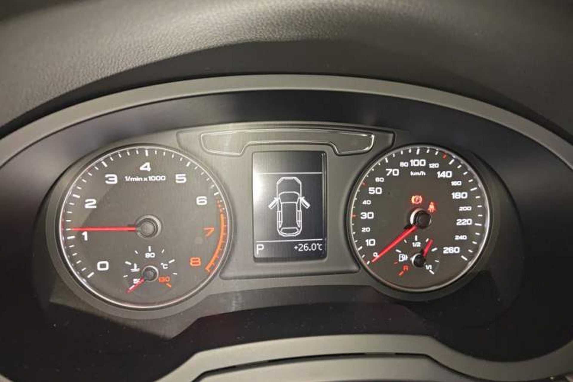 Used Audi Q3 2016 30 TFSI Fashion Model Instrument Cluster
