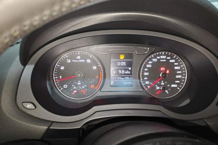 Used Audi Q3 2016 30 TFSI Fashion Model Instrument Cluster