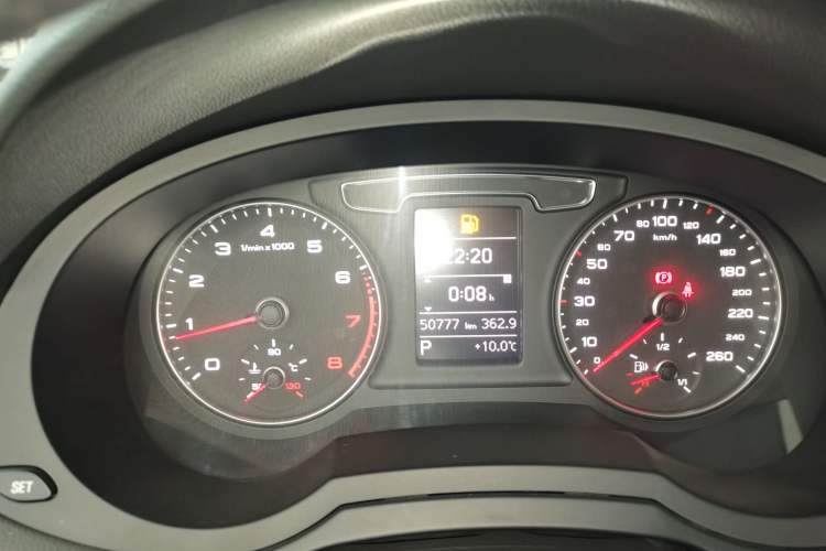 Used Audi Q3 2016 30 TFSI Fashion Model Instrument Cluster