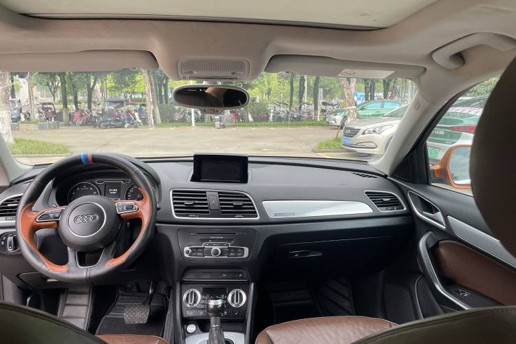 Used Audi Q3 2016 35 TFSI Collection Edition quattro Enjoyment Model Interior 1