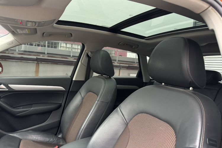 Used Audi Q3 2016 30 TFSI Fashion Model Interior 2