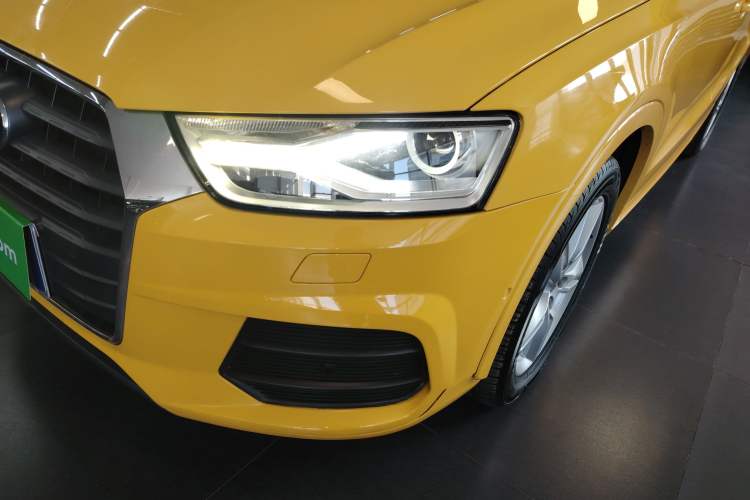 Used Audi Q3 2016 35 TFSI Style Edition Left Front Headlight
