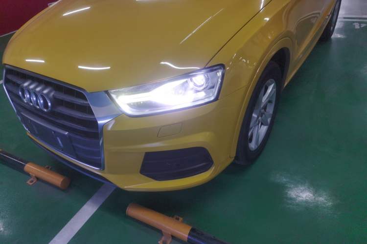 Used Audi Q3 2016 35 TFSI Fashion Model Left Front Headlight