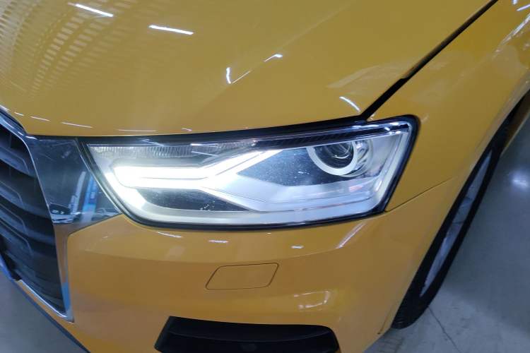 Used Audi Q3 2016 35 TFSI Fashion Model Left Front Headlight