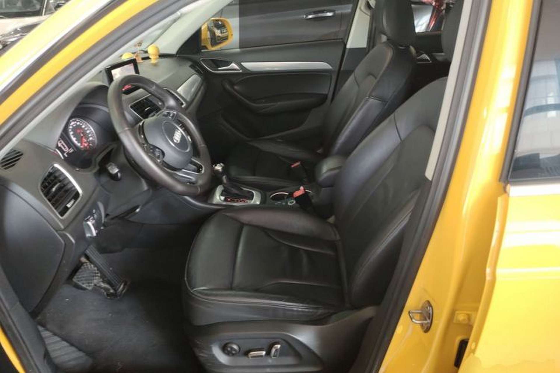 Used Audi Q3 2016 35 TFSI Style Edition Left Front Seat