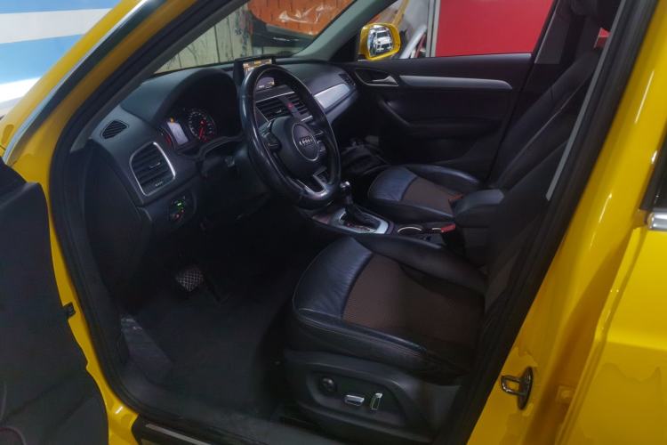 Used Audi Q3 2016 35 TFSI Fashion Model Left Front Seat