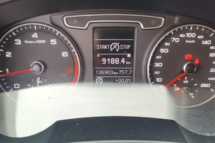 Used Audi Q3 2016 35 TFSI Collection Edition Intelligent Model Odometer Close Up
