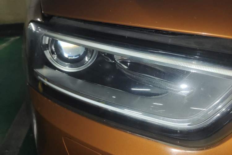 Used Audi Q3 2016 30 TFSI Collector's Edition Comfort Model Right Front Headlight
