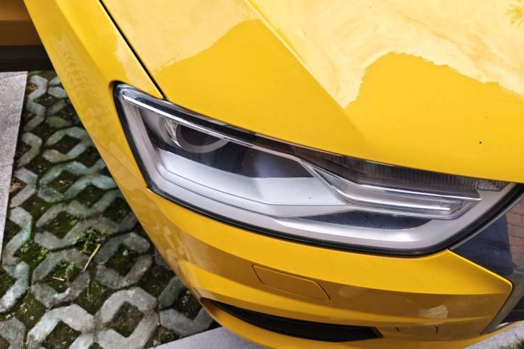 Used Audi Q3 2016 30 TFSI Standard Model Right Front Headlight