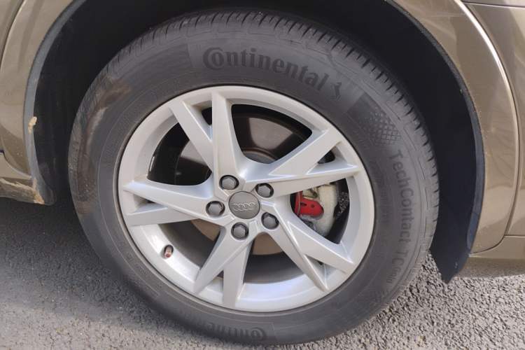 Used Audi Q3 2016 30 TFSI Fashion Model Right Front Wheel Hub