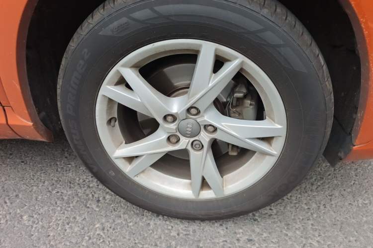 Used Audi Q3 2016 30 TFSI Fashion Model Right Front Wheel Hub