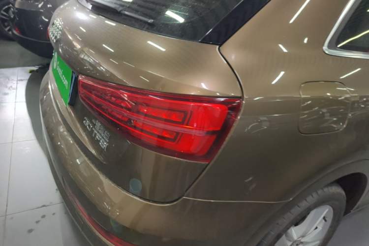 Used Audi Q3 2016 30 TFSI Fashion Model Right Rear Taillight