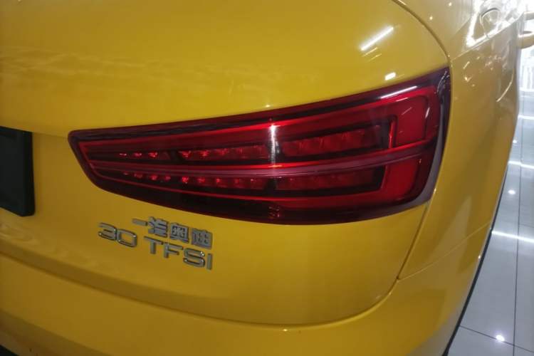 Used Audi Q3 2016 30 TFSI Standard Model Right Rear Taillight